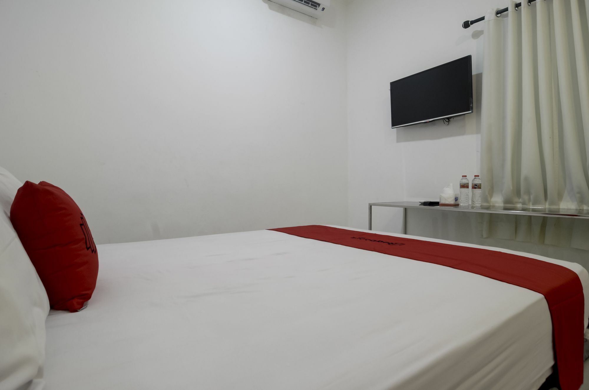 Reddoorz Near Poncol Station Hotel Semarang Luaran gambar